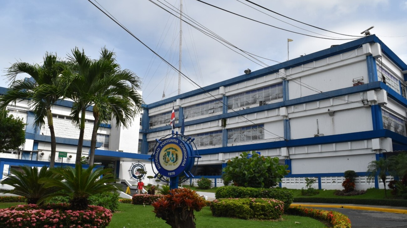 Autoridad Portuaria Dominicana celebra inicio de trabajos para conexión marítima entre San Pedro y Puerto Rico